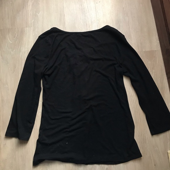 Size Large - Picture 2 of 2